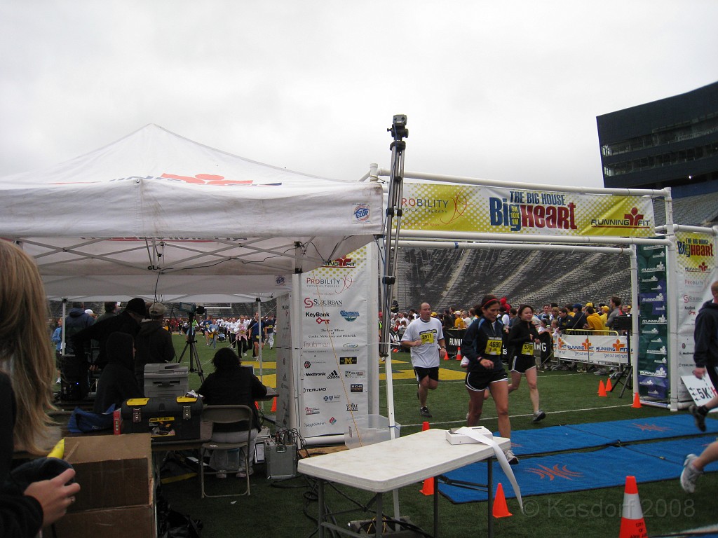BHGH 2009 0391.jpg - The Big House Big Heat 5 and 10 K race. October 4, 2009 run in Ann Arbor Michigan finishes on the 50 yard line of the University of Michigan stadium.